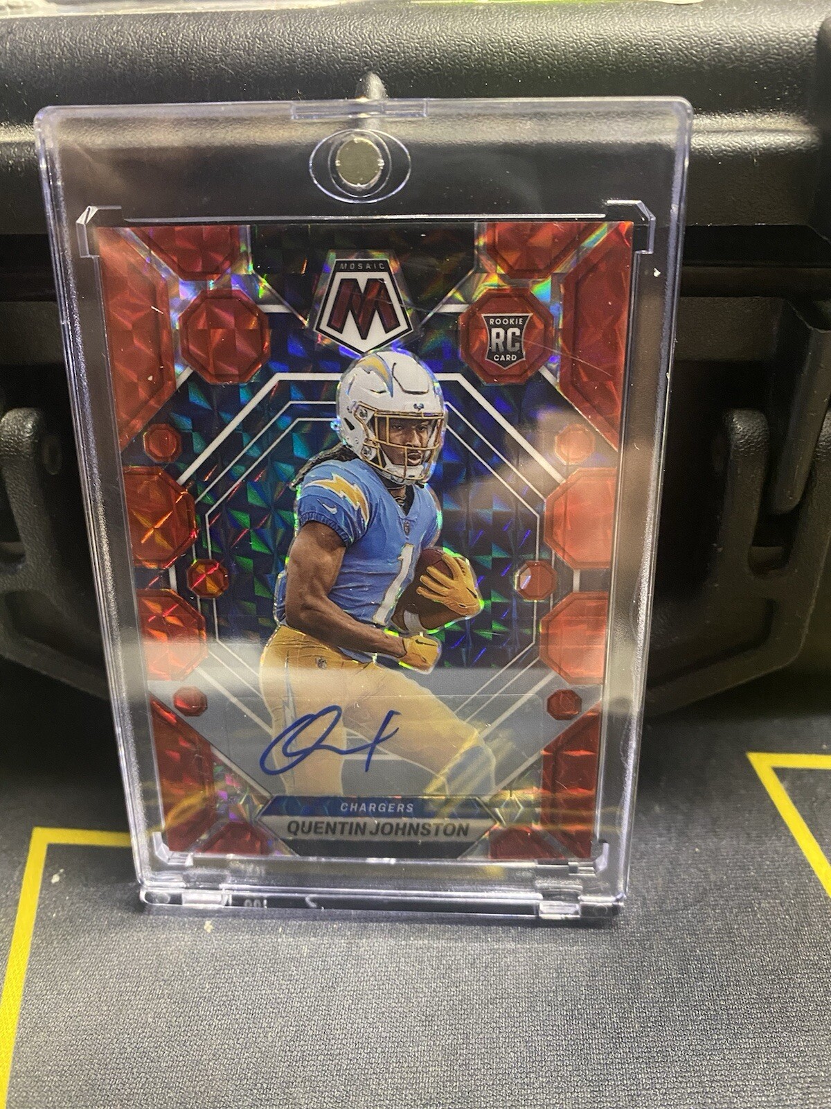 Quentin Johnston Red Prizm a Rookie Auto /199 #356 Chargers 2023 Panini Mosaic