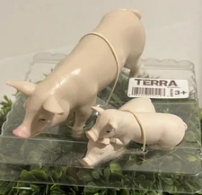 Terra by Battat Pink Pig Hog Figures Piglets Farm Animals NEW 4” & 2”
