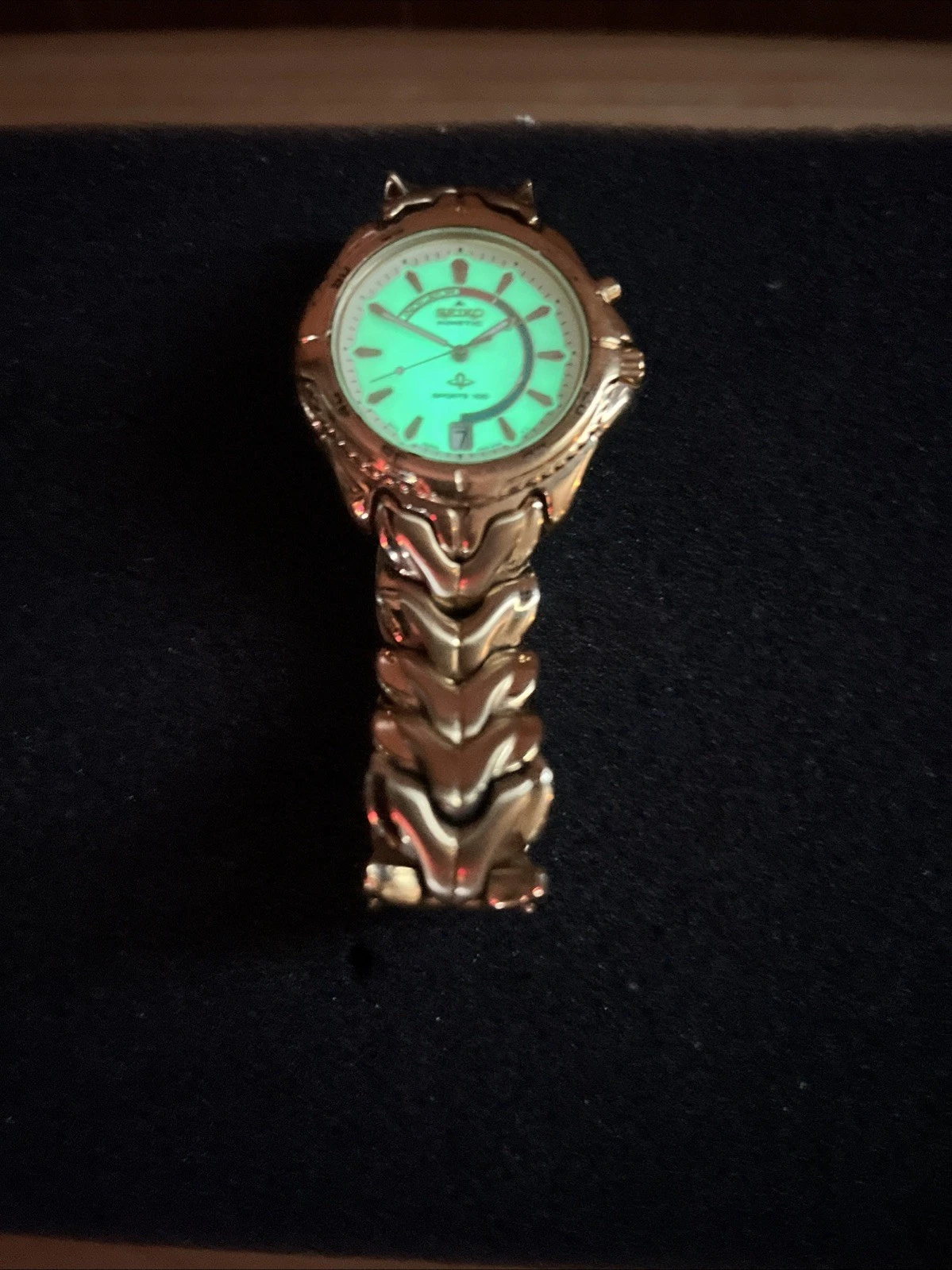 SEIKO KINETIC AUTOMATIC SPORTS 100 5M42-0B09GOLD TONE  WRIST WATCH Glowing Face