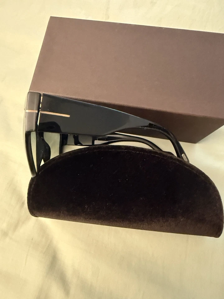 Tom Ford Sunglasses - Image 3 of 4