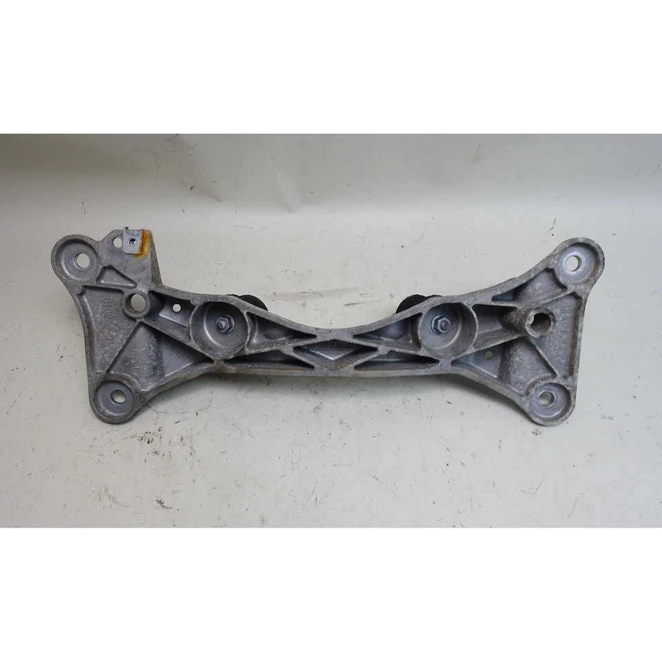 BMW E90 328i E82 128i N51 N52 2006-2013 montaje transversal para transmisión manual OEM Foto 4 de 4