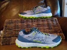 Kid Merrell MK2 66770 Moab Flight Low A/C Hiking Shoe - KidsSize 3