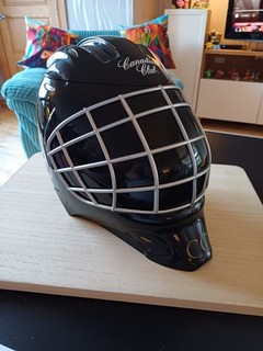 Canadian Club Whiskey Ice Hockey Mask Shaped Plastic Pub Home Bar Ice Bucket