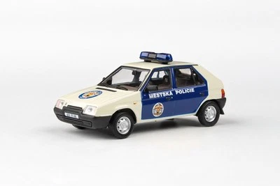 Škoda Favorit 136 L (1988) - Städtische Polizei Prag ABREX 1:43