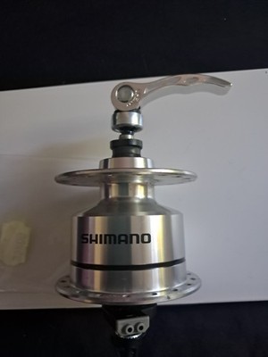 Vorderradnabendynamo Shimano  DH-3N72  inkl. Schnellspanner  6V3W gebr.