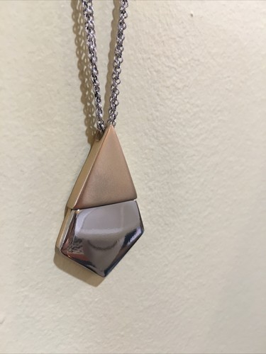 Ann Taylor Loft Mixed Metal Pendant - Picture 4 of 6