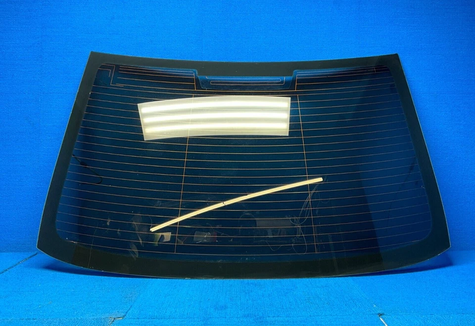 2011-2017 AUDI A8 D4 REAR WINDSHIELD BACK WINDOW GLASS OEM - Image 2 of 4