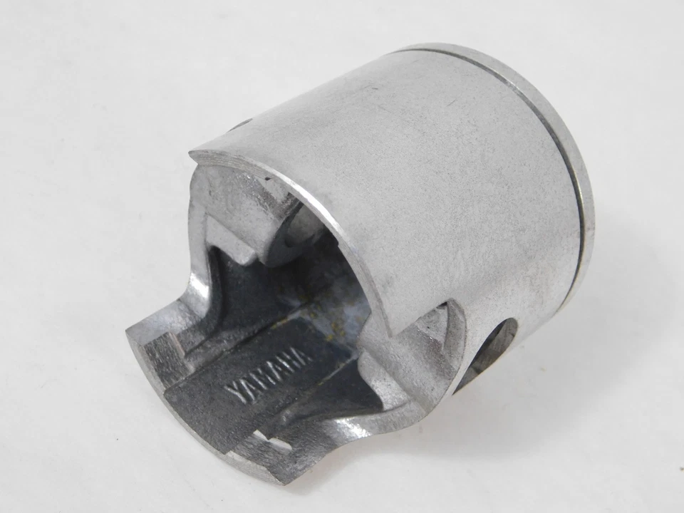 Nuevo de Lote Antiguo Original Yamaha 1969-71 Pistón Diámetro Estándar AT1 M M MB MX OEM 248-11631-71-95 Foto 4 de 4