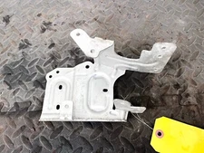 17-22  BENTLEY BENTAYGA SUPPORT BRACKET MOUNT HOLDER COVER PANEL OEM