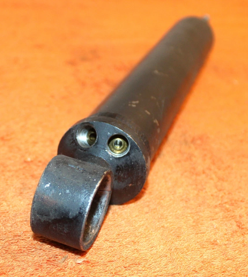 Ford Custom Fairlane Ranchero Thunderbird 1957 1958 cilindro de dirección asistida nuevo en stock Foto 2 de 4