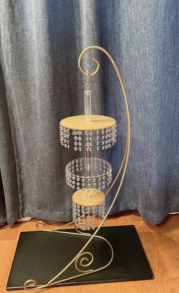 Soporte colgante para pasteles con cristales Foto 4 de 4