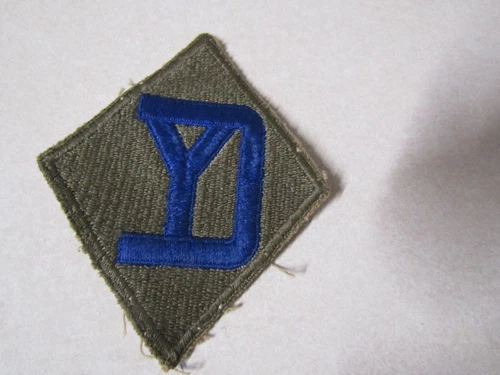 MILITARY PATCH OLD ORIGINAL WW2 ERA US ARMY 26TH INFANTRY DIVISION YD