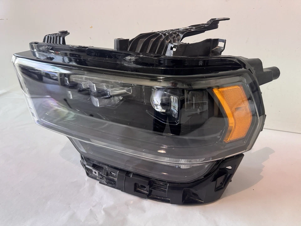 ✅2019-2024 Ram 2500 3500 Proyector Lado del Conductor Izquierdo Faro LED PREM NEGRO OEM Foto 3 de 4