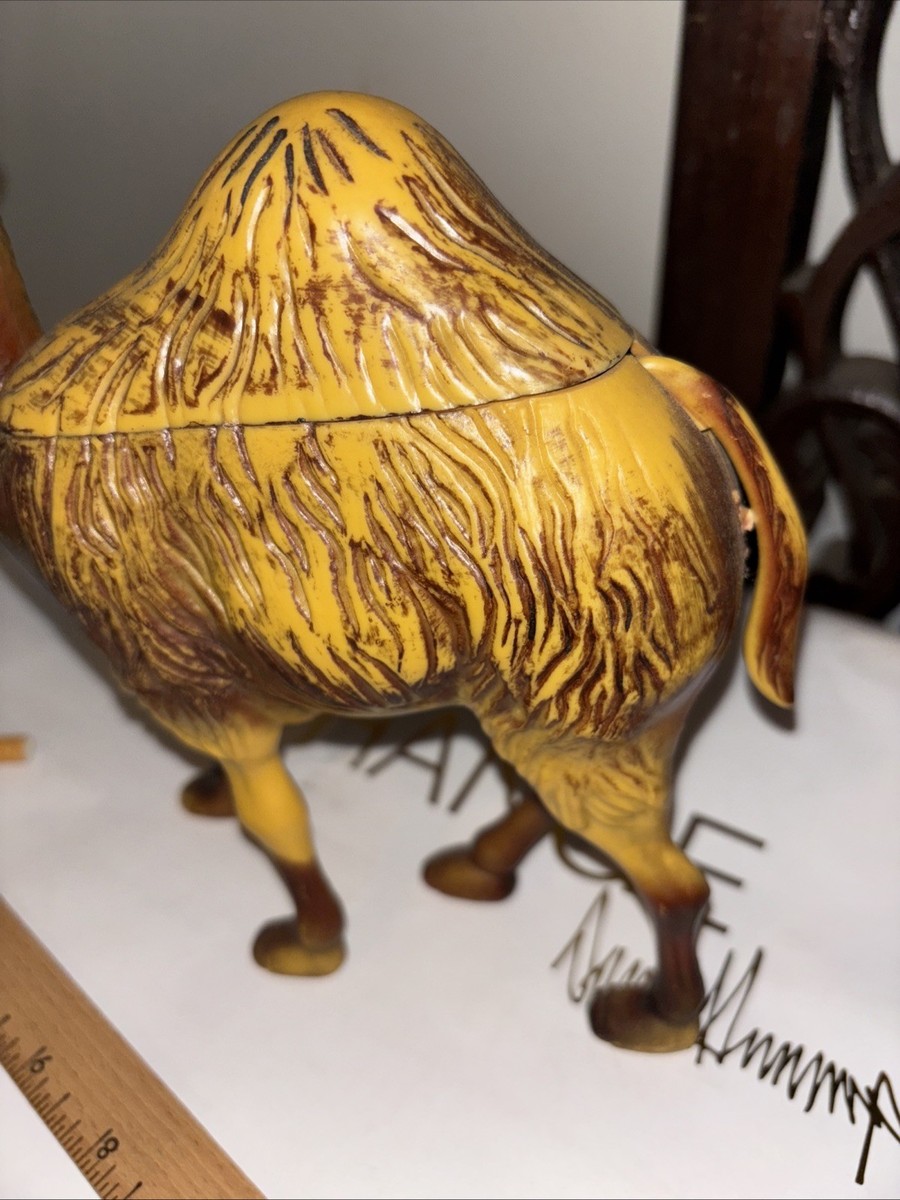 VINTAGE 1960's Camel Cigarette Dispenser Plastic - WORKING | eBay