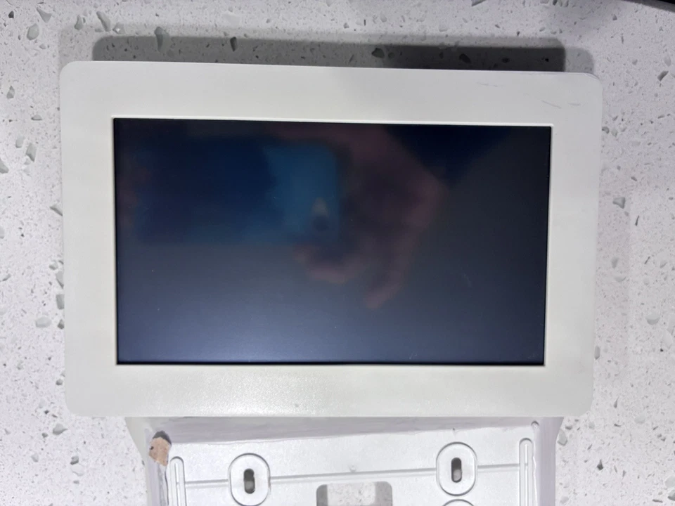 Lennox Comfort Sync Thermostat