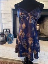 Victoria's Secret Floral Satin Lace Slip Nightgown Nightie Lingerie Women s M