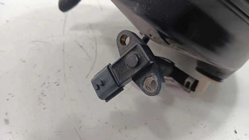 Cupé de refuerzo de freno eléctrico con paquete deportivo para 09-13 INFINITI G37 Foto 3 de 4