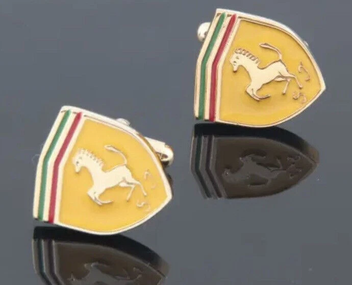 10 PIEZAS GEMELOS FERRARI PRECIOSOS REGALOS DE LUJO EN BOLSA DE REGALO.           $29,45 Foto 2 de 4