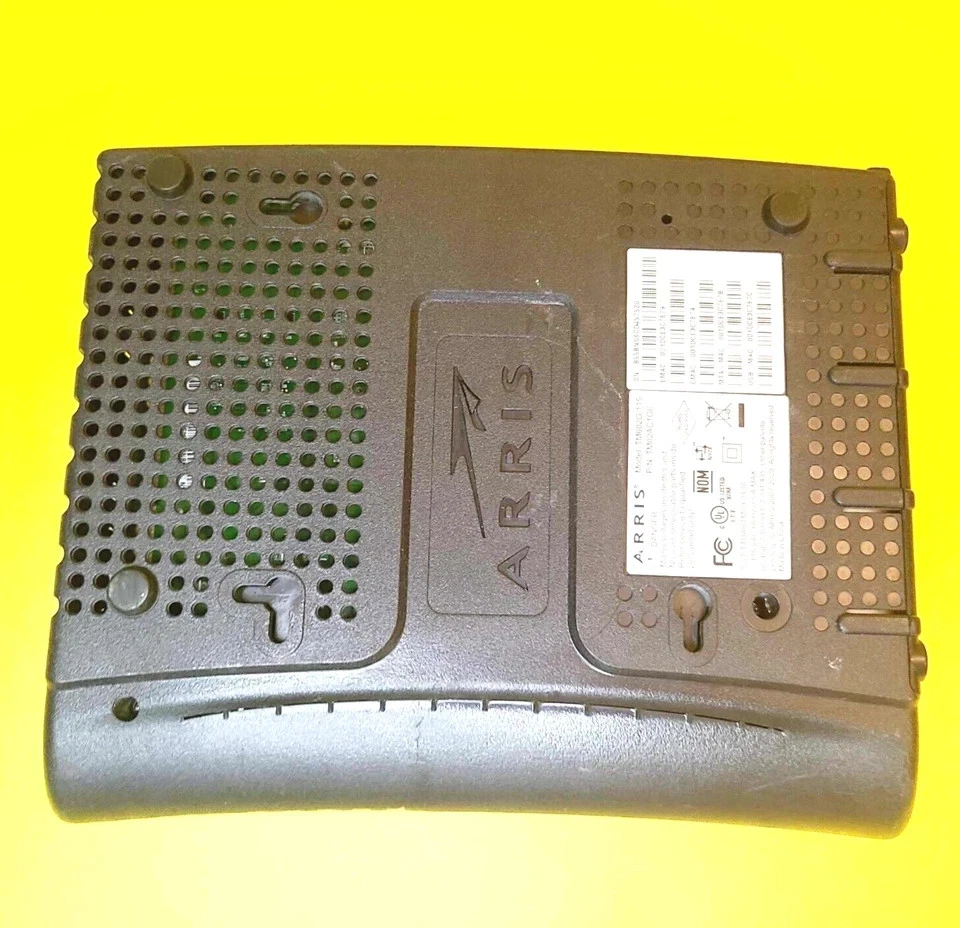 ARRIS TM602G/115 DOCSIS 2.0 TELEPHONY MODEM VOICE-OVER-IP VOIP HIGH-SPEED BLACK - Image 3 of 4