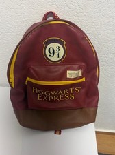 Plecak Harry Potter 9 3/4 o wyglądzie skóry czerwony/żółty