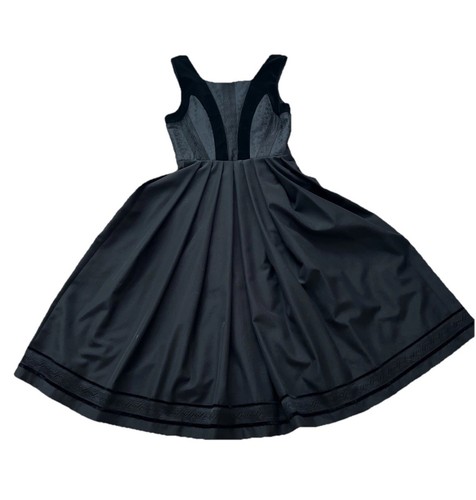 Vintage Women’s Wool & Velvet Fit & Flare Black Sleeveless Dress Size 38(US 8) - Picture 4 of 21
