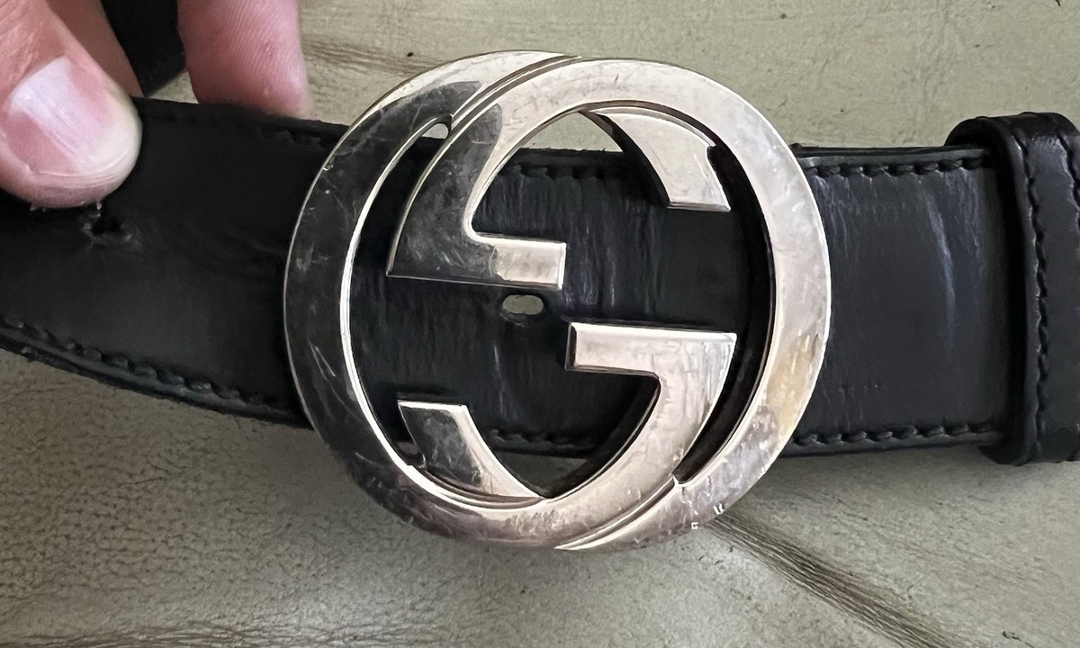 Authentic Gucci Gg Logo Buckle Black Leather Belt Size 95 /38 Made Authentic Gucci Gg Logo Buckle Black Leather Belt Size 95 /38 Made