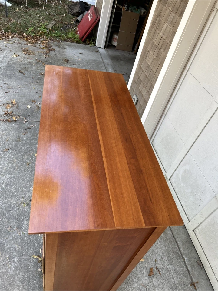 Thomasville Impressions Línea Coctelera Estilo Cereza 6 Cajones Tallboy Pecho Cape Cod Foto 4 de 4