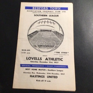 Programme Bedford Town v Lovells Athletic 21st Dec 1957 Southern League