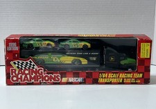 Chad Little 23 John Deere 1:64 Team Transporter W/ 2 Cars 1996 Racing Champions
