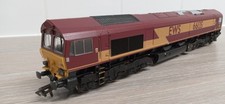 Bachmann 32-725 OO Gauge Class 66 EWS Livery "66135" DCC ready Diesel Loco (04)