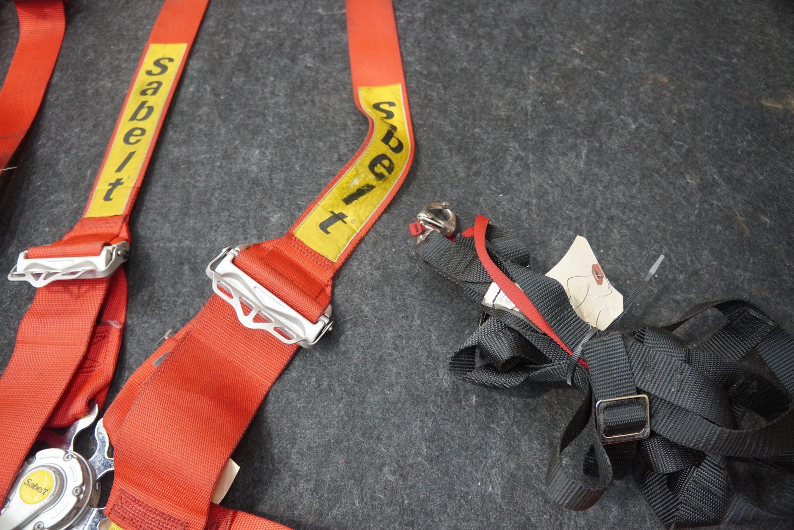 Front Left Driver Sabelt Seat Belt Harness Assembly Red Ferrari 488 Challenge 18
