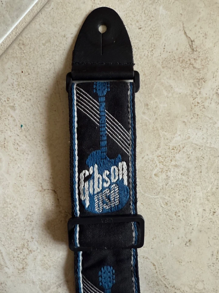 Gibson EE. UU./Fender Tweed/Perri Jaqcuard/Ernie Ball+ Lote de correas de guitarra Foto 2 de 4