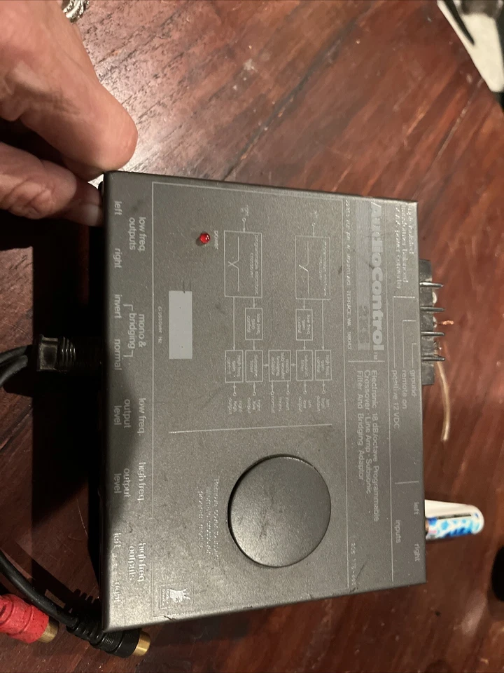 Old school AUDIO CONTROL  2xs crossover amplifier System - Image 2 of 4