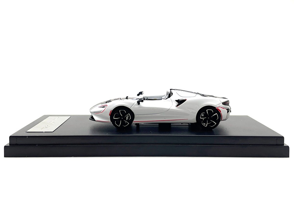 MCLAREN ELVA CONVERTIBLE WHITE 1/64 DIECAST MODEL CAR BY LCD