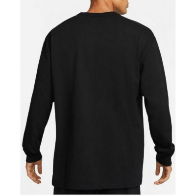 ナイキ メンズ Tシャツ 長袖 ロンT Nike Sportswear Premium Essentials Men's Long-Sleeve Pocket T-Shirt - Black Nike Sportswear Premium Essentials Men's Long-Sleeve Pocket T