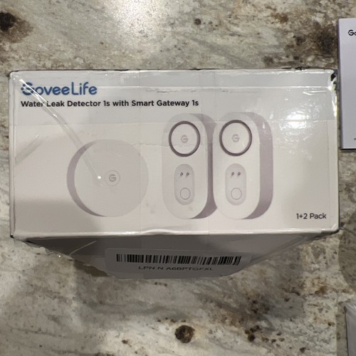 GoveeLife Water Leak Detector With Smart Gateway 1s.   1+2 Pack