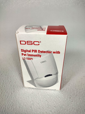 DSC LC-100-PI  Digital PIR Detector With Pet Immunity NEW In Box