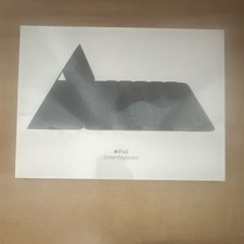 Apple iPad Smart Keyboard Dock Magnetic Black for iPad7,8,9 Gen, Air 3, Pro 10.5