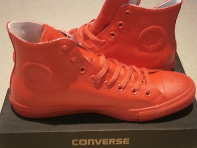 red rubber converse