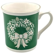 Vintage Christmas Mug Wreath Green and White with Gold Rim Holidays Russ