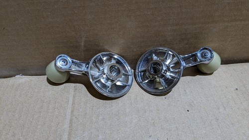 1953-64 FARGO AUTOMOTIVE CHEVY VENT WINDOW CRANK # CX-1940 - Foto 8 di 11