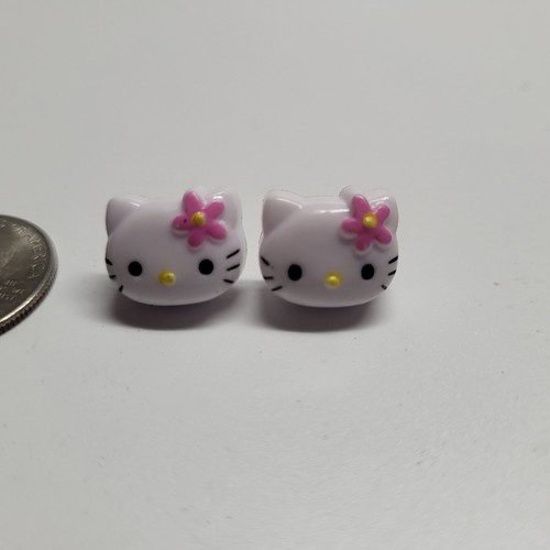 Sanrio 1976 2009 Hello Kitty Earrings - Picture 2 of 3