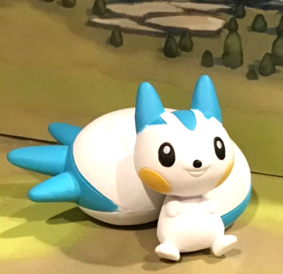 POKEMON FIGURE PACHIRISU RESTING   TAKARA TOMY TOY in bag