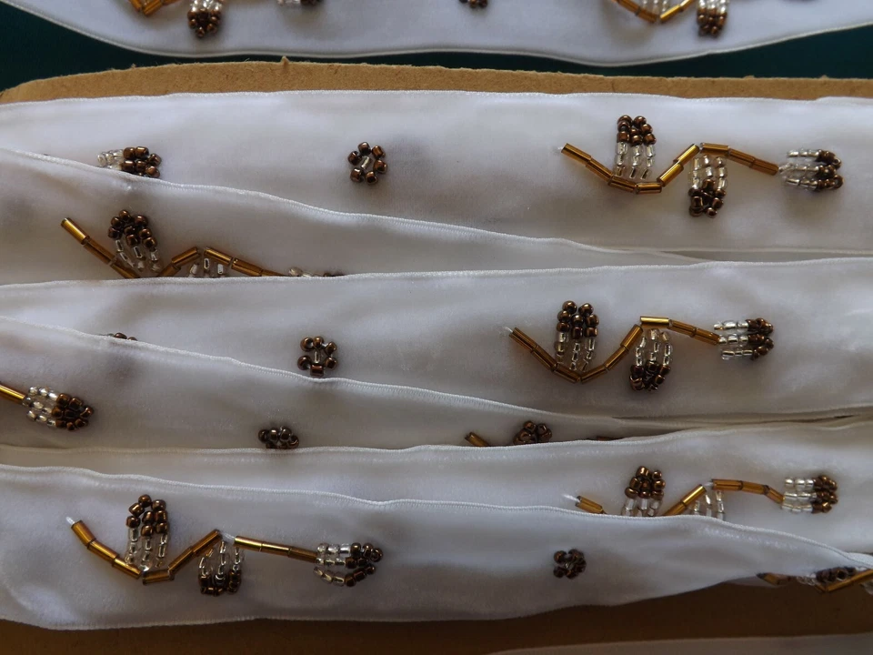 ruban velours perlé, 22 m X 2.8 cm, vintage - Photo 3/4