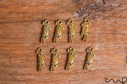 8 x kleiner Goldpapagei Metall Charms Musik Schmuckherstellung Handwerk doppelseitig - Bild 8 von 8