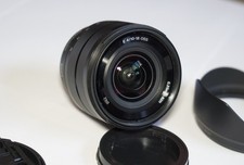Sony 10-18 mm F4 OSS obiettivo zoom autofocus attacco E, ottime condizioni. Free UK P&P