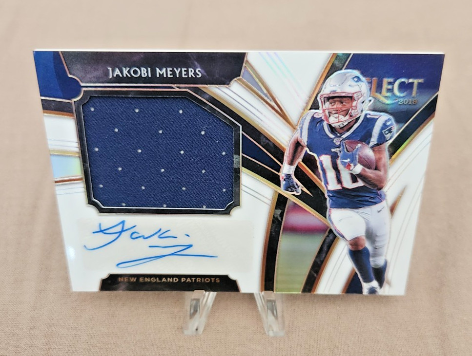 Jakobi Meyers Panini Select Jumbo Rookie Signature Swatch Prizm #JMJM White