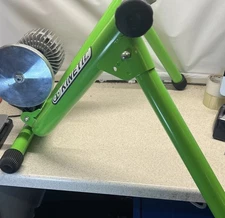 Kinetic Indoor Bike Trainer, Green