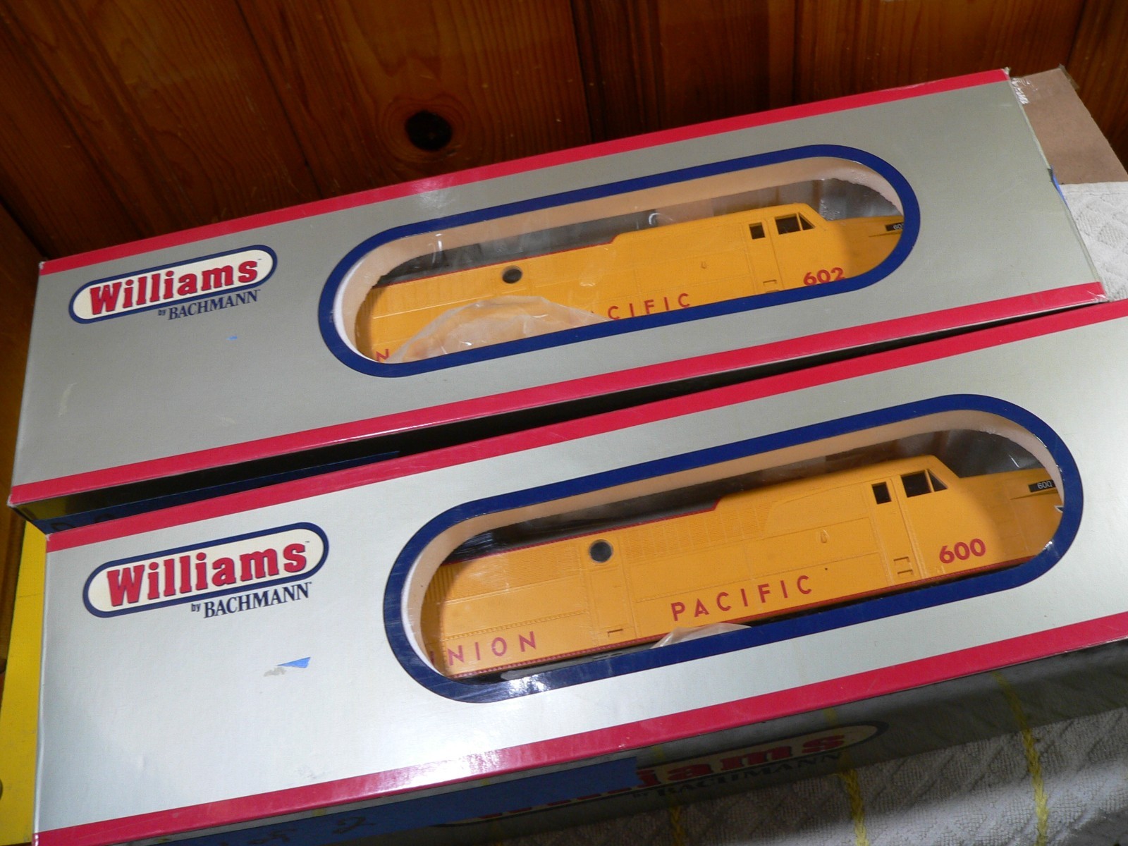 O Gauge Williams E8 ? 600 602 UNION PACIFIC  Powered/Dummy A-A Set