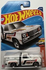 2025 Hot Wheels HW HOT TRUCKS 10/10 Dodge Li'L Red Express 173/250